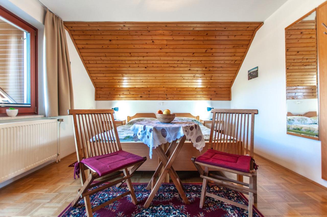 Guest House Alenka Bohinj Exterior photo